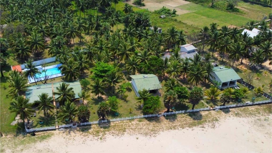 Pearl Oceanic Resort - Trincomalee Exterior photo